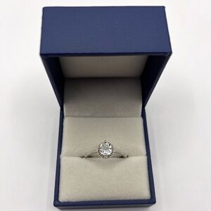 Round Natural Green Amethyst Silver Ring
